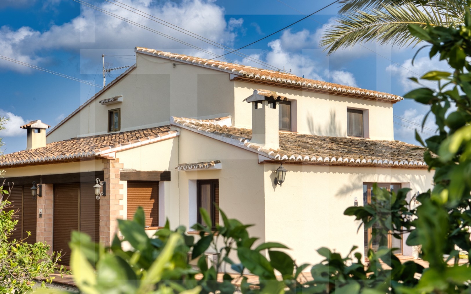Encantadora Finca en Venta en el Campo de Benissa con Vistas al Mar y Parcela Llana