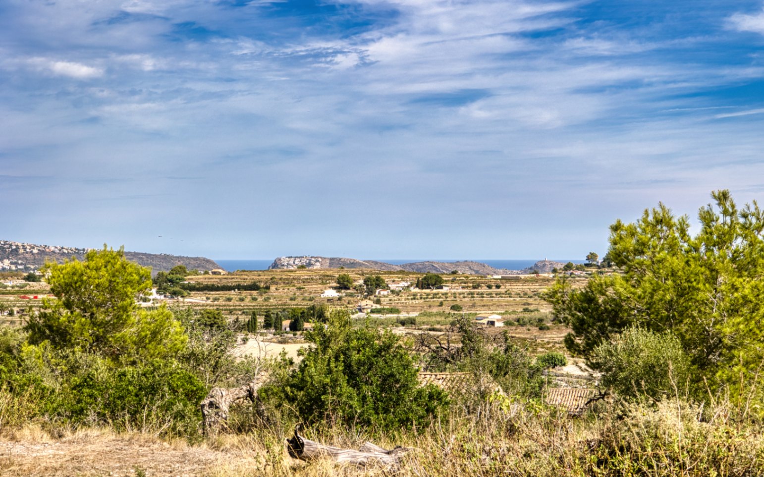 Charming Finca for Sale in Benissa Countryside with Sea Views and Flat Plot