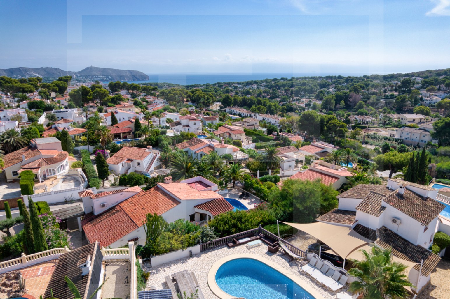 Espectacular villa mediterránea con impresionantes vistas al mar en Moraira