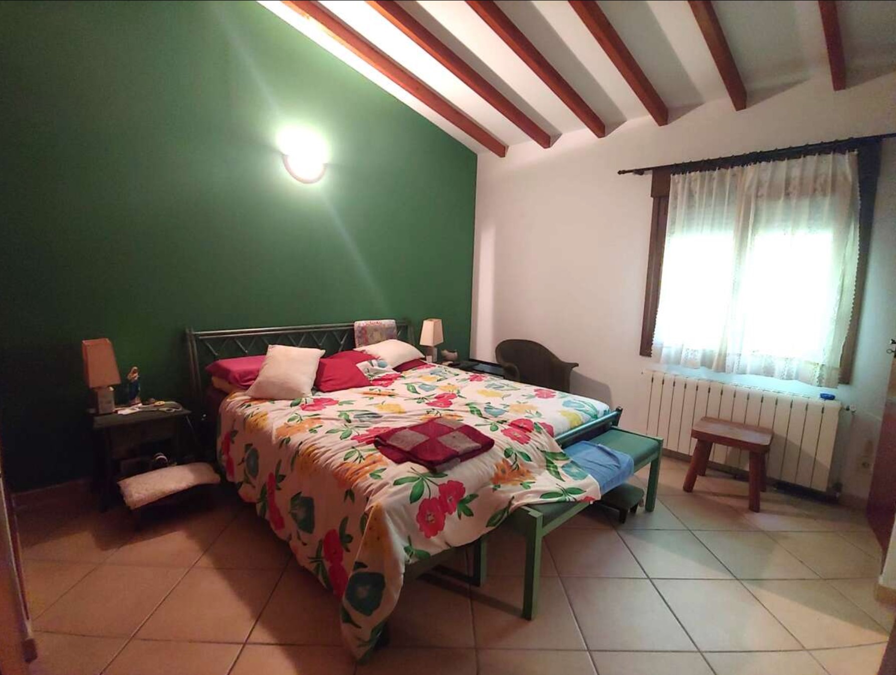 Chalet with Renovation Potential Near La Fustera Beach