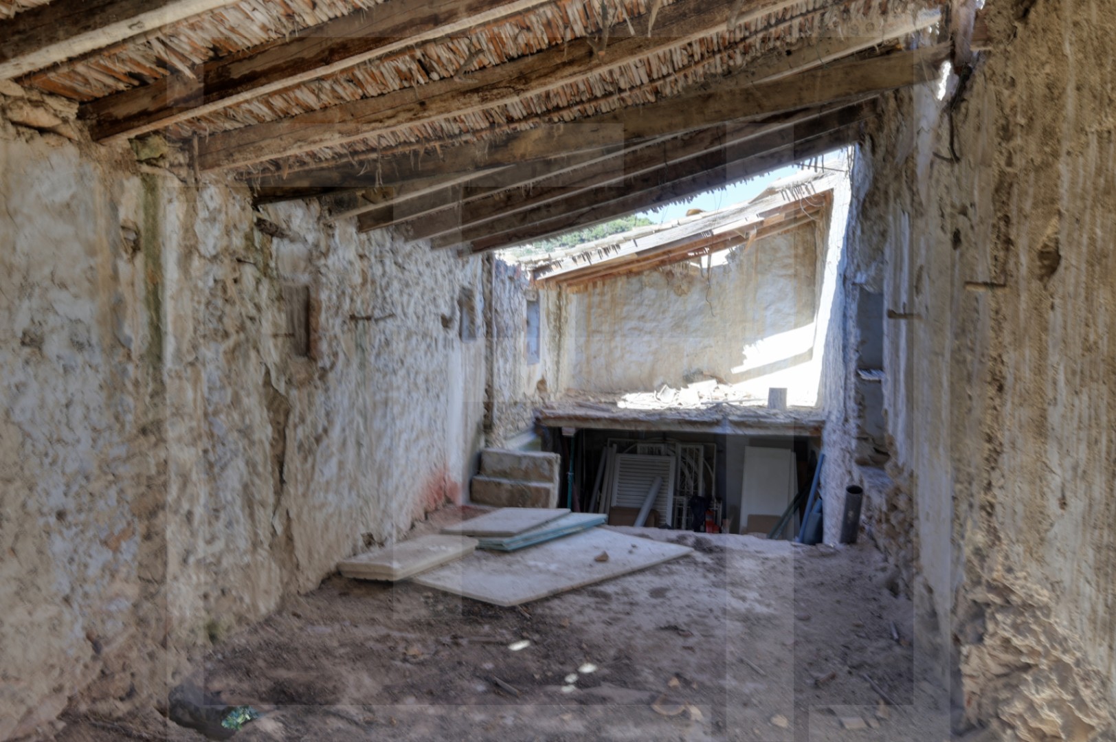 Countryside Attached Property with Reform Project, Pool, and Licence – Moraira