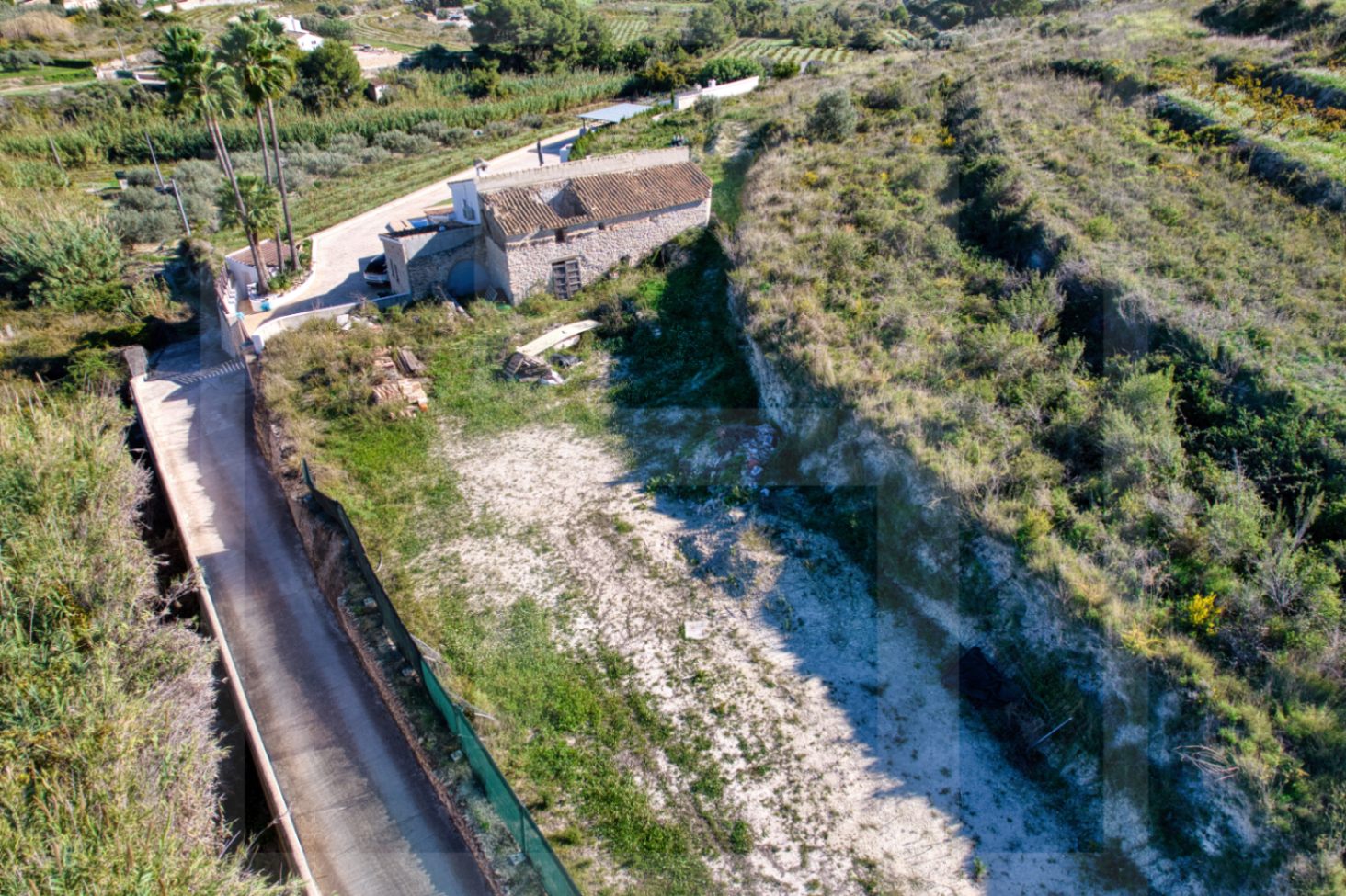Countryside Attached Property with Reform Project, Pool, and Licence – Moraira