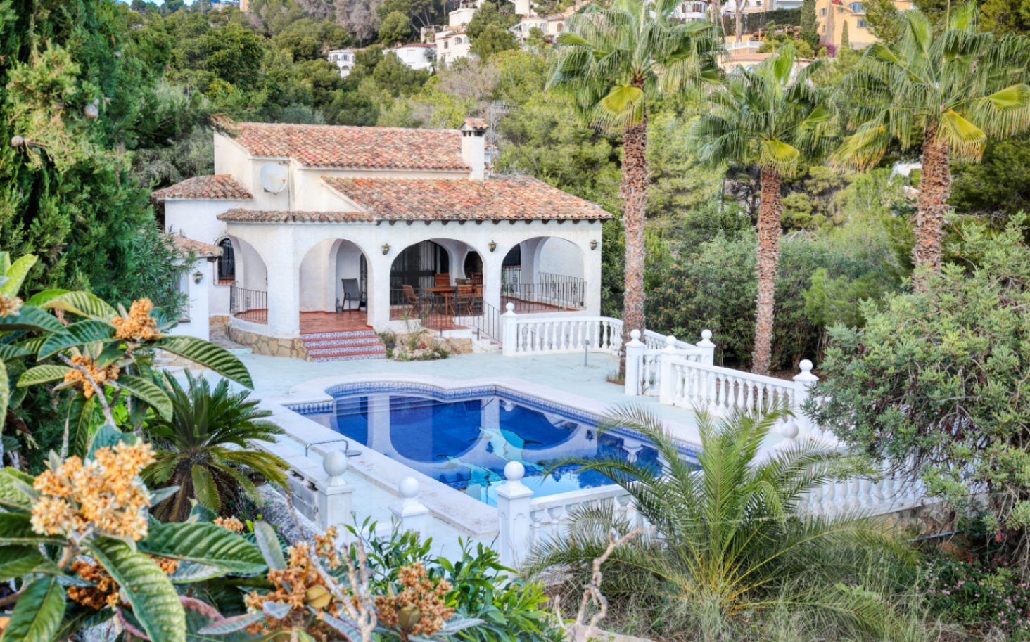 Oportunidad Exclusiva: Villa con Vistas al Mar y Potencial Excepcional