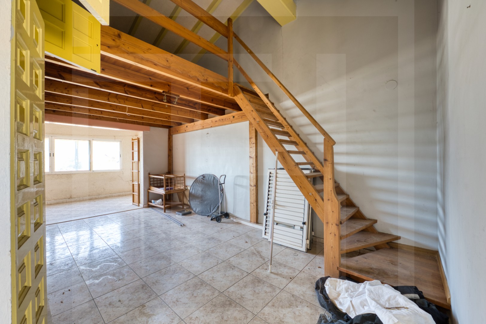 Apartment for sale with sea views in Benissa Costa (La Viña – Montemar), 1 bedroom, to be renovated.