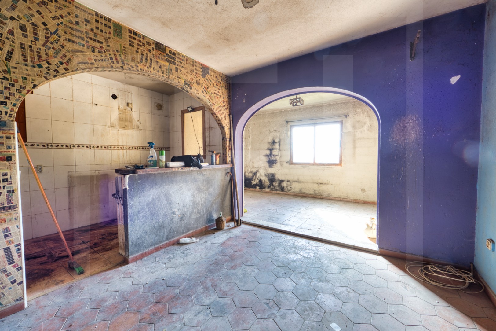 Duplex potential apartment for sale in Benissa Costa (La Viña – Montemar), to renovate, investment.