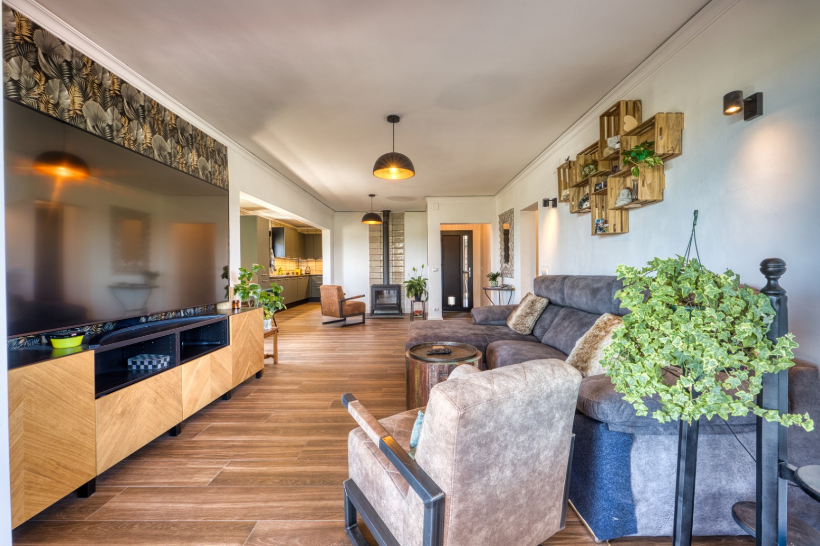 Villa de lujo en el campo en venta en Benissa con vistas al mar, apartamento de invitados y parcela de 4,000m²
