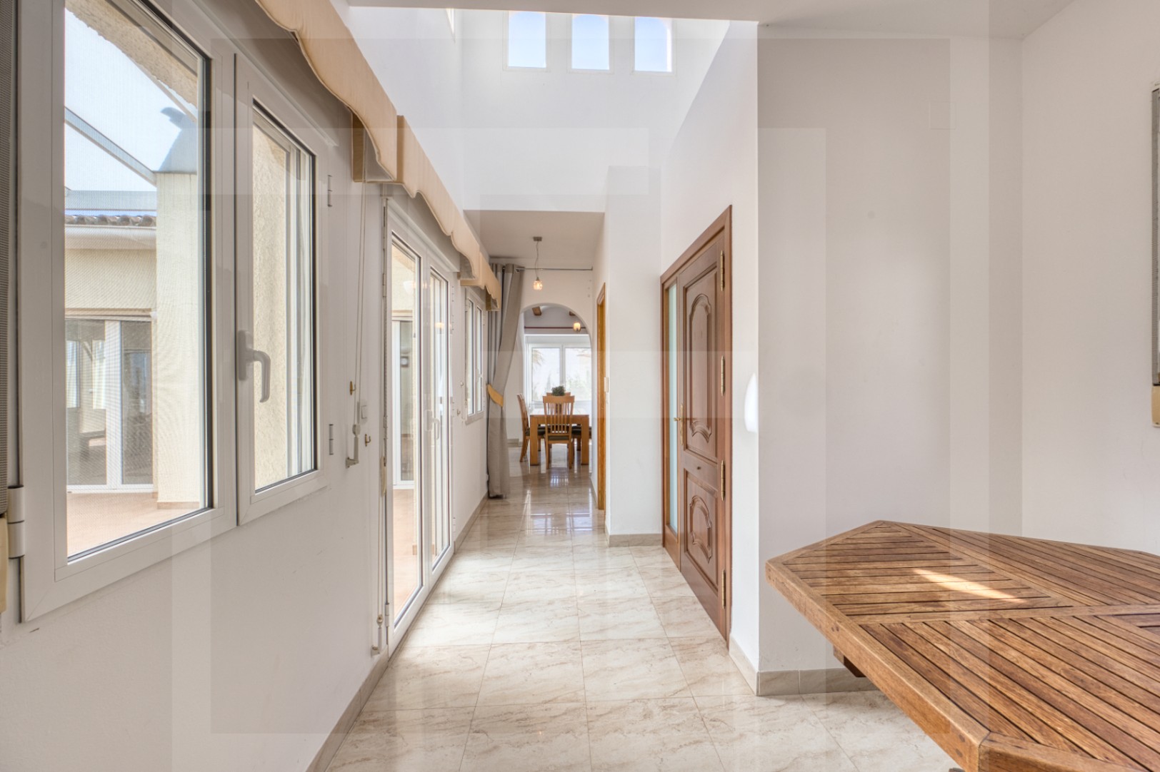 Villa for sale in La Sella with views of the sea, golf, and Montgó.