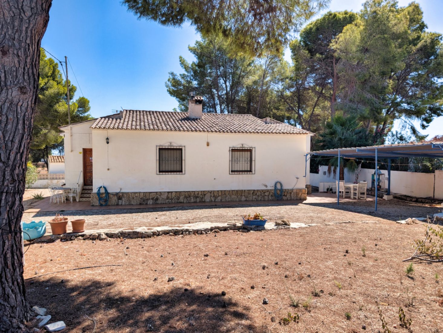 Oportunidad de renovación con vistas al mar en La Fustera, Benissa