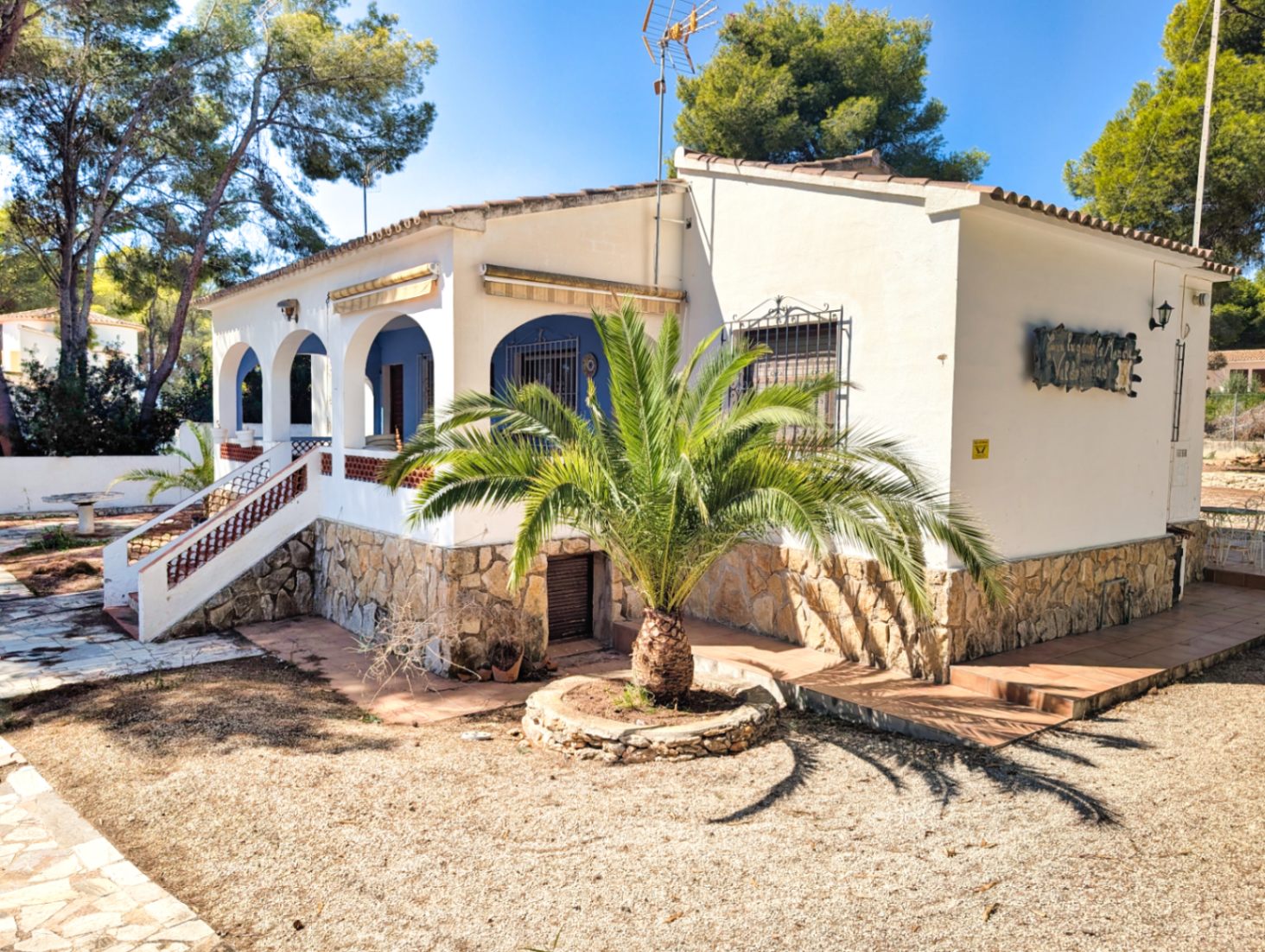 Oportunidad de renovación con vistas al mar en La Fustera, Benissa