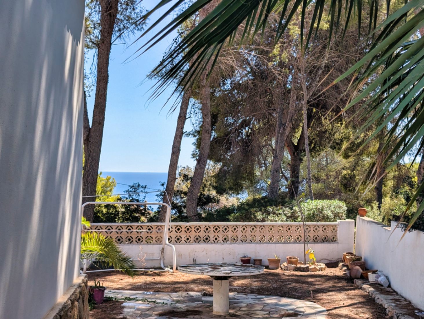 Oportunidad de renovación con vistas al mar en La Fustera, Benissa