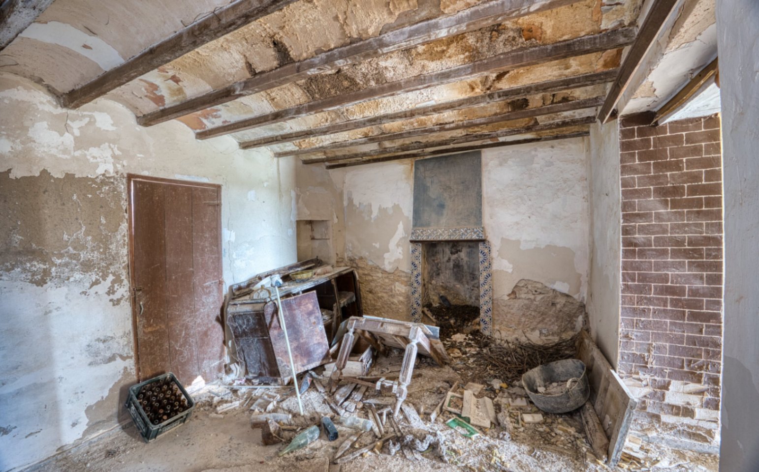 Finca for sale to renovate in Teulada