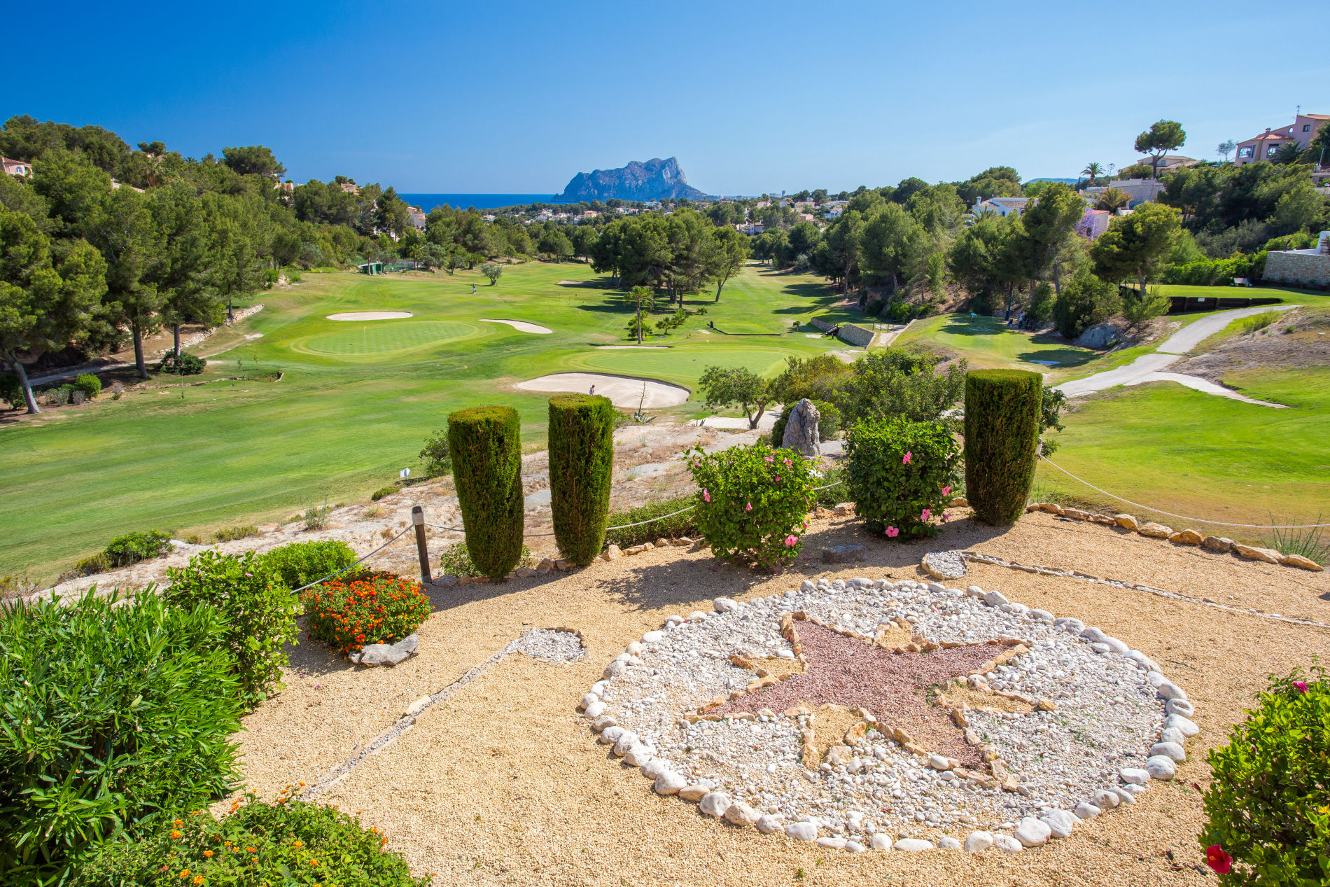 Los Mejores Campos de Golf en la Costa Blanca: Un Paraíso Mediterráneo para Golfistas